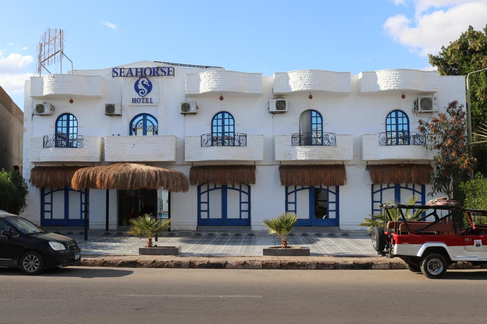 Sea Horse Hotel Dahab Exteriör bild