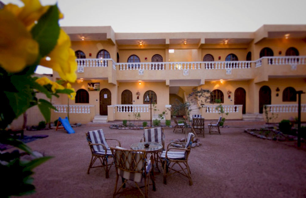 Sea Horse Hotel Dahab Exteriör bild